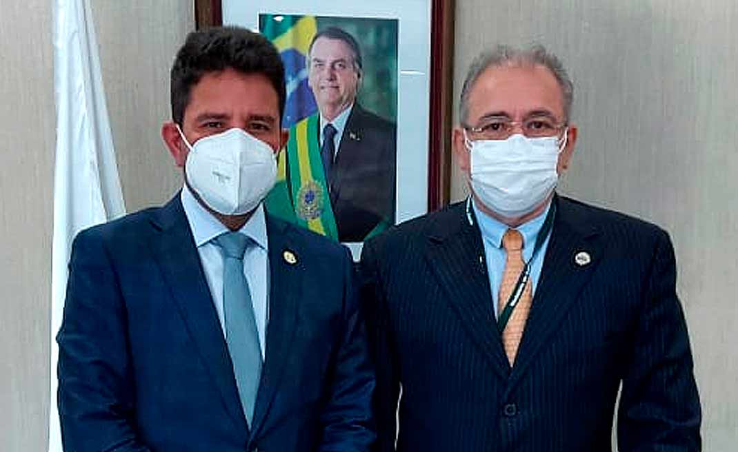 Ministro da Saúde anuncia antecipação da vacina para operadores da segurança