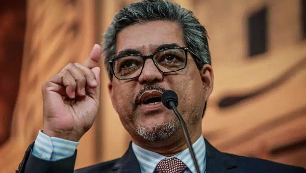Líder da oposição na Aleac diz que governo está ‘desorientado’ e declarações de Rocha merecem investigação