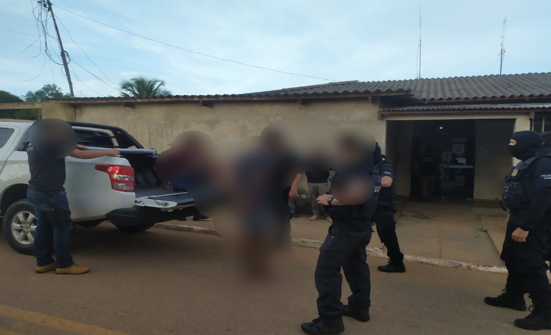 Dois são presos suspeitos de abusarem sexualmente de crianças, no Bujari