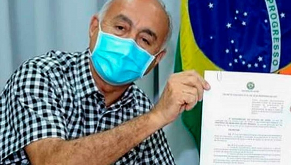 Bocalom ignora decreto de Gladson e mantém igrejas abertas para celebrações aos finais de semana