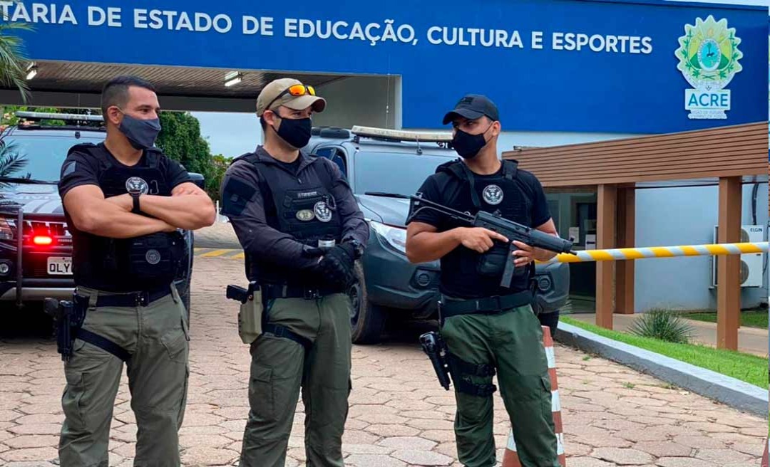 Acusado de participação em "esquema dos computadores" da Educação, Javã Costa é exonerado