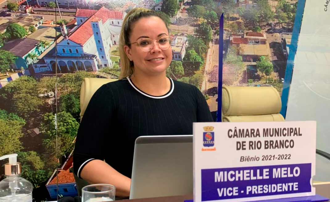 Câmara derruba veto de Bocalom a Projeto de Lei de autoria da vereadora Michelle Melo