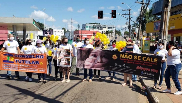 Conselheiros tutelares promovem atividades em Rio Branco em alusão ao Dia de Combate ao Abuso de Crianças e Adolescente