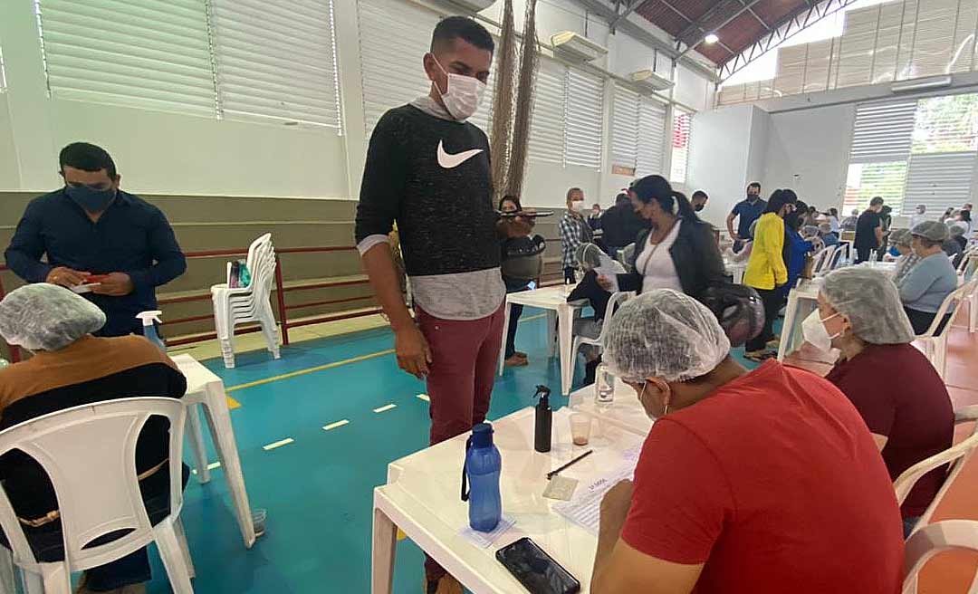 28 HORAS: Mutirão do Sesi vacinou mais de 8 mil rio-branquenses, diz balanço