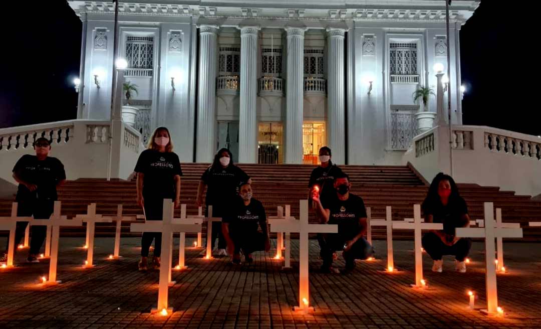 Religiosos vão acender 500 velas na frente do Palácio Rio Branco em homenagem às vítimas fatais do vírus no Brasil