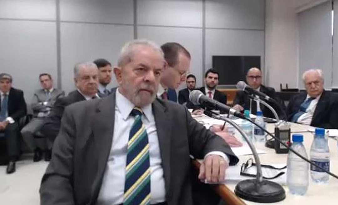 Justiça Federal absolve Lula e Gilberto Carvalho em ação por corrupção passiva na Zelotes