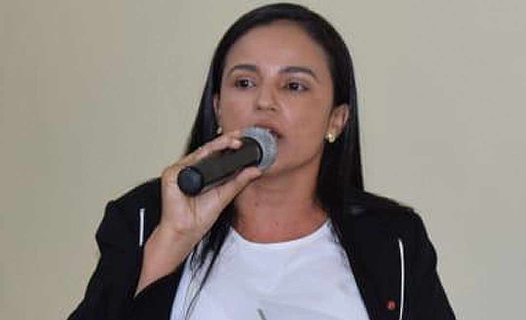 Vereadora de Rodrigues Alves destaca luta em defesa do funcionamento da balsa 24 horas e diz: “o bom é que deu certo”