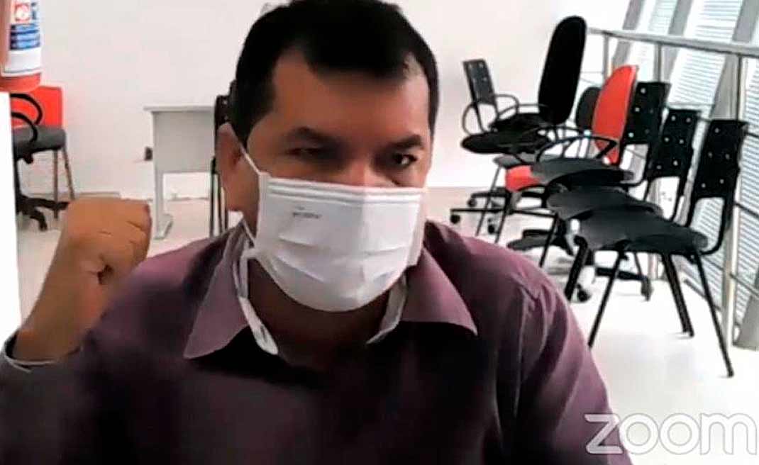 Investigado, Frank Lima pressiona servidoras com mudança de lotação