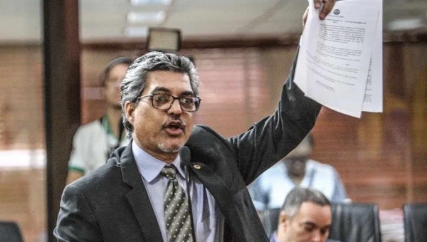 Governador não inclui no pacote de sanções lei de Edvaldo que visa suspender o corte de luz e água na pandemia