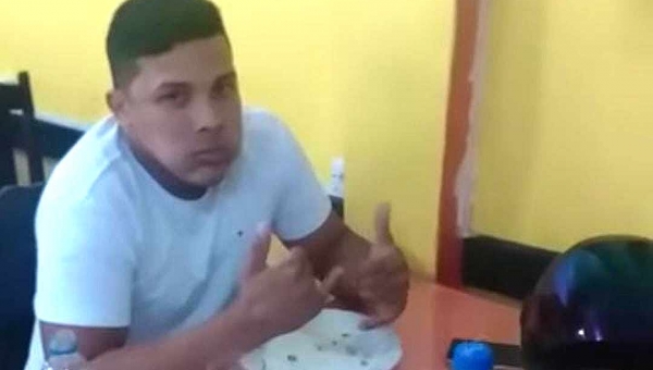 Homem ganha rodízio de graça em pizzaria no Acre ao comer 35 fatias de pizza, tomar cinco garrafinhas de água e um refrigerante