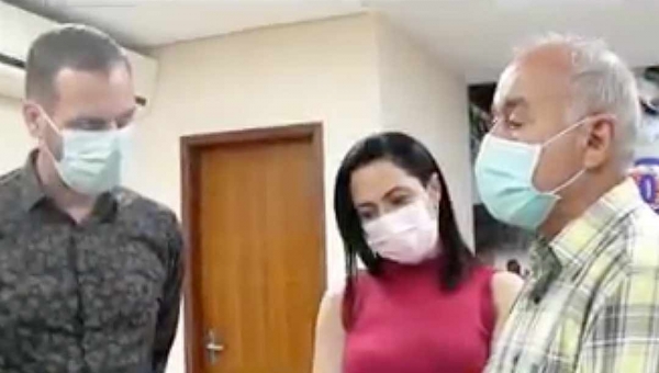 Prefeitura de Rio Branco pretende construir casa de acolhimento com apoio de senadora