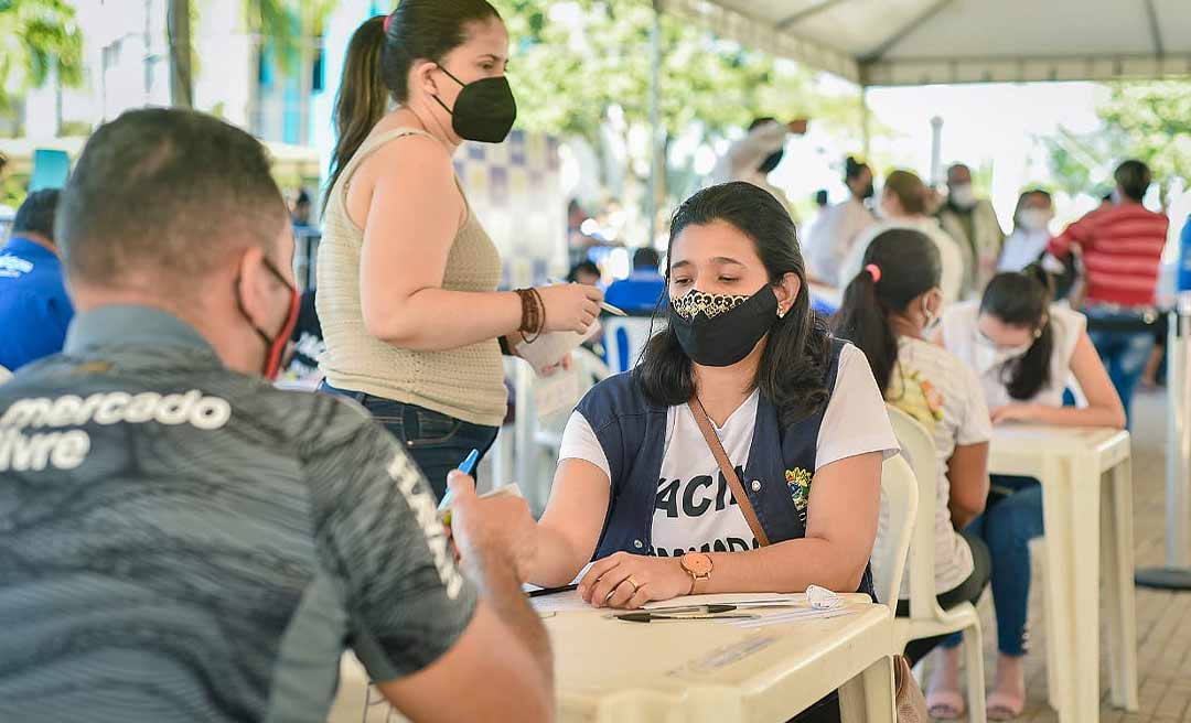 Governo e prefeitura de Rio Branco firmam parceria para mutirões de vacinação na capital
