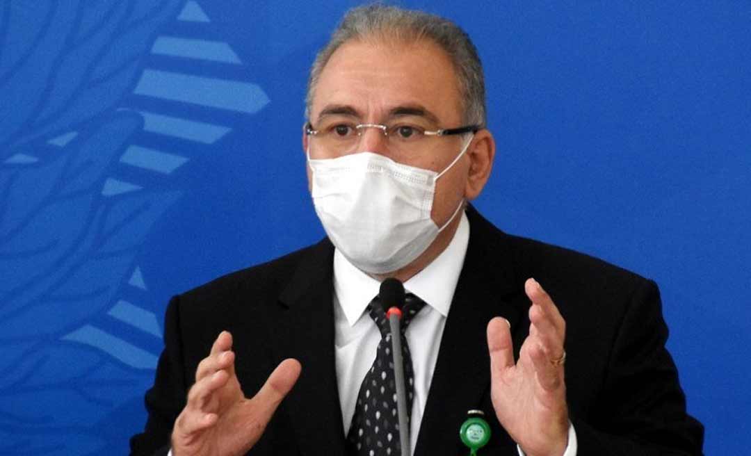 Queiroga diz que intervalo da Pfizer deve ser reduzido de 3 meses para 21 dias