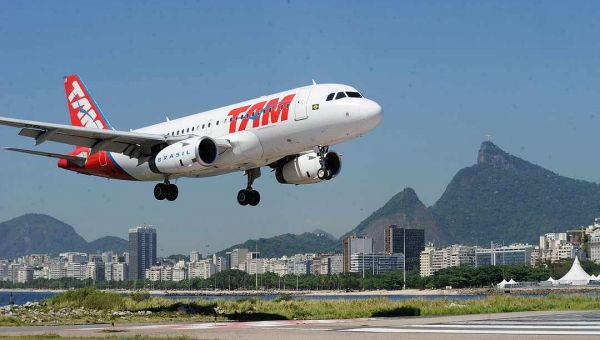 Autorização de viagem para menores de 16 anos poderá ser feita online