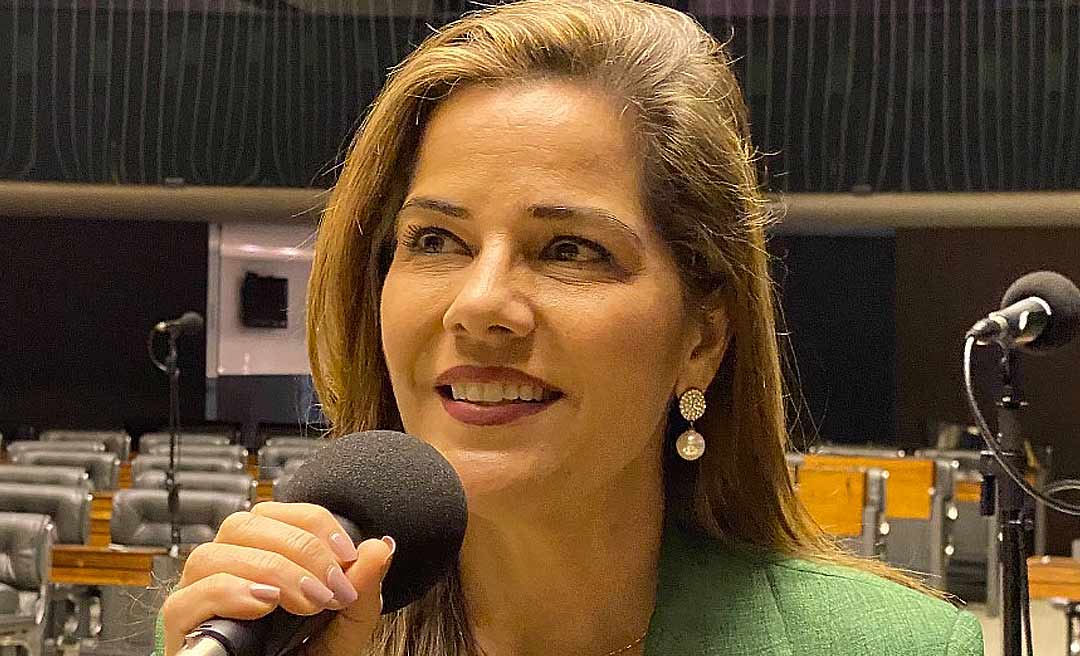 Comissão da Pessoa com Deficiência aprova parecer de Mara Rocha que cria o mês de Conscientização da Comunicação Alternativa