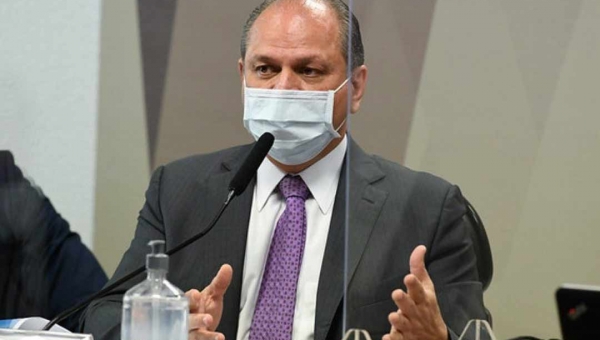 TSE vai "pagar o preço" por recusar meio-termo sobre voto impresso, diz líder do governo Bolsonaro
