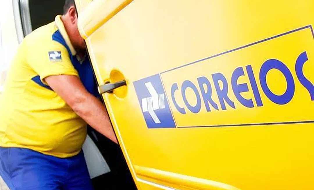 Trabalhadores dos Correios realizam greve de 24 horas nesta quarta-feira