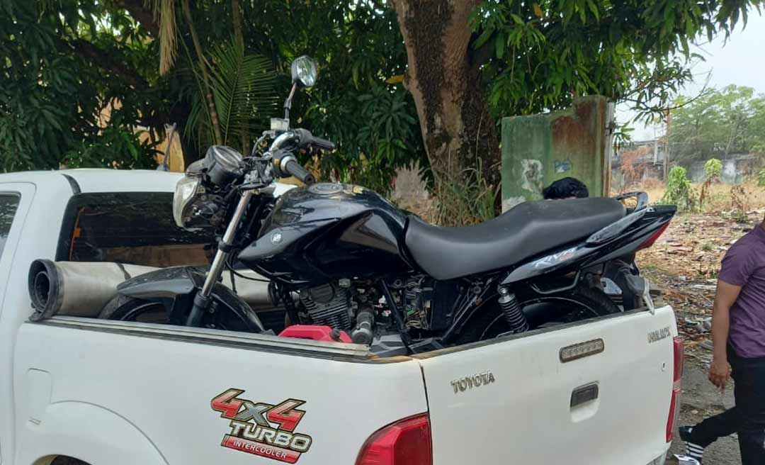 Policia Civil recupera motocicleta roubada e abandonada no bairro Quinze em Rio Branco