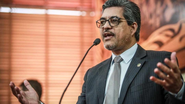 Edvaldo sai em defesa dos marceneiros e defende audiência pública para construção de um TAC
