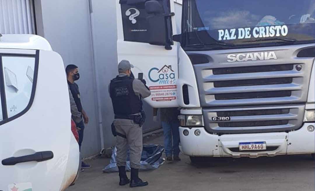 Caminhoneiro é encontrado morto dentro da cabine de carreta em Sena Madureira