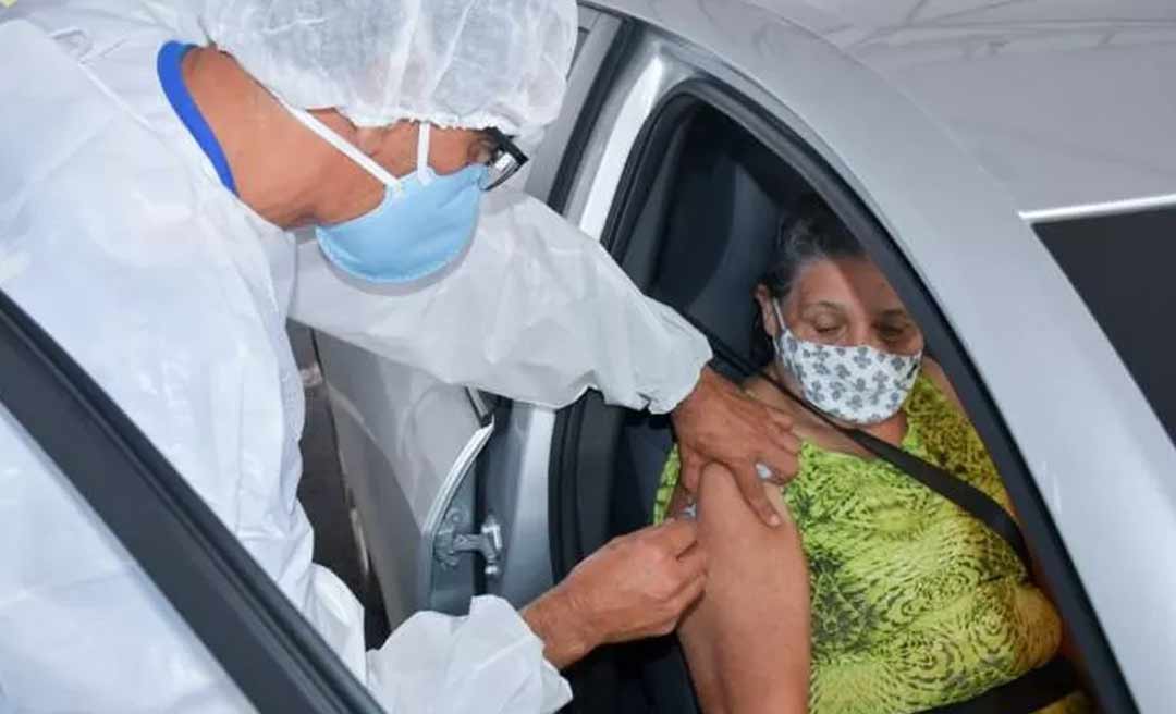 Cruzeiro do Sul vai iniciar vacinação de terceira dose na segunda-feira (13)