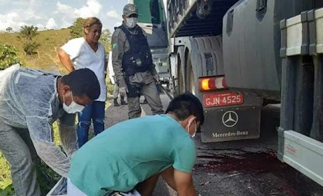 Acidente na BR-364: homem tem cabeça esmagada por caminhão; motorista não bebeu