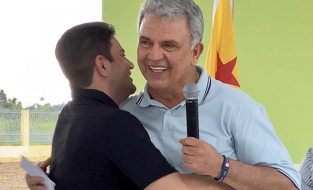 Em clima de campanha, Petecão parte para o ataque a Gladson: “é pior que governo mentiroso”