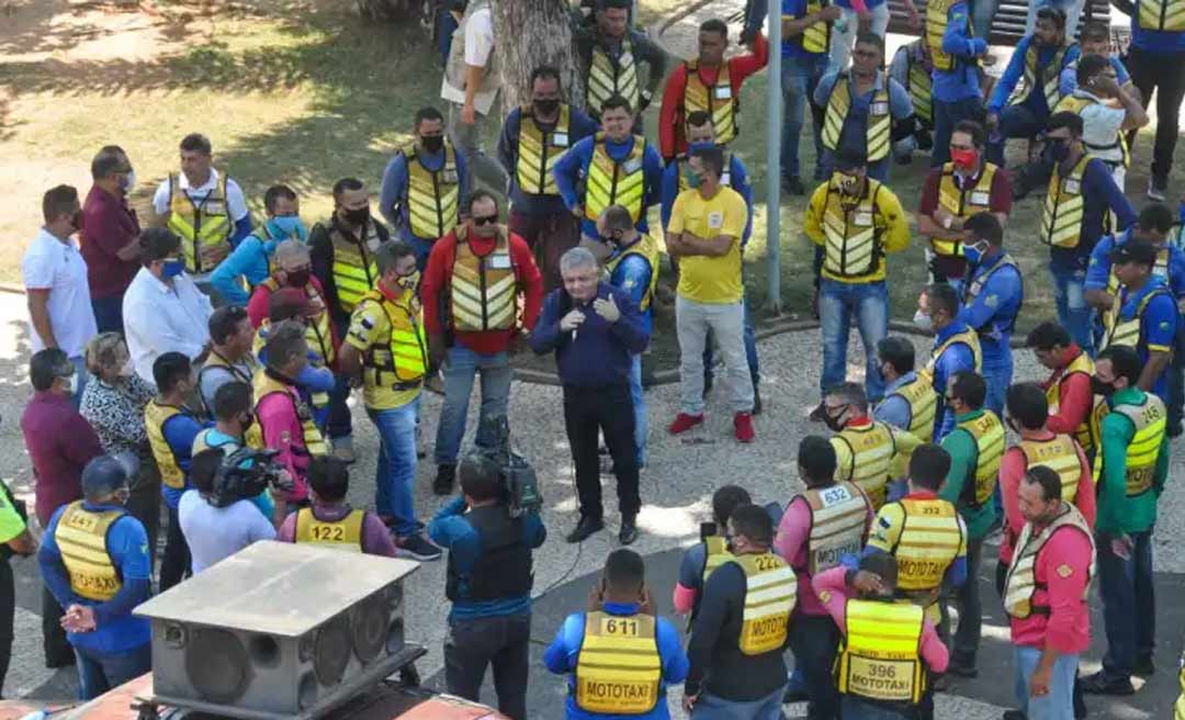 Prefeitura de Rio Branco conversa com mototaxistas e garante fiscalização mais intensificada aos clandestinos