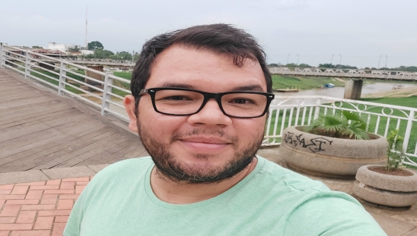 Médico e ativista filiado ao PDT detona aliança de Tchê com Bittar e diz: "Jamais caminharei ao lado de gente ruim e escrota"