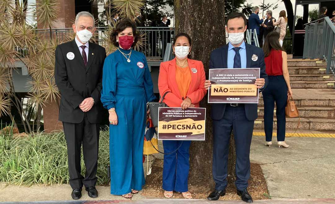 Membros do Ministério Público brasileiro seguem em mobilização contra PEC 005/21, em Brasília