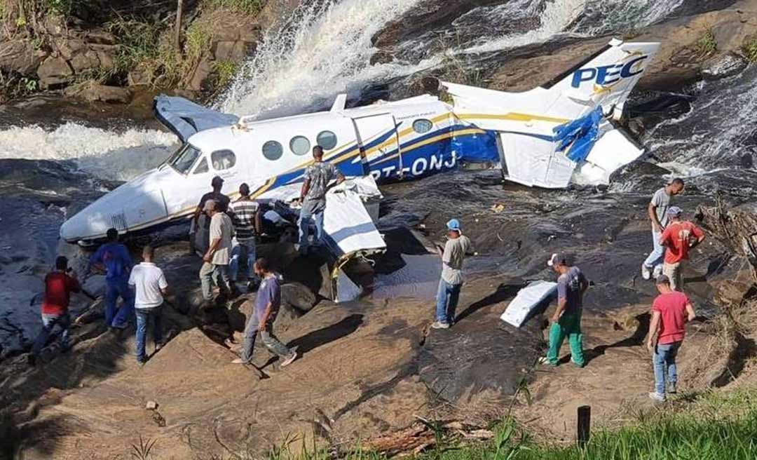 Marília Mendonça morre em queda de avião em Minas Gerais