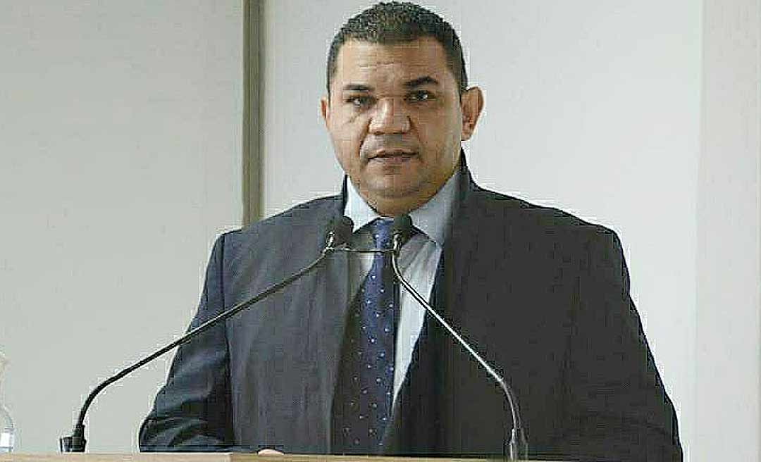Fábio Araújo mais uma vez se coloca à disposição da Justiça: "sou uma pessoa digna"