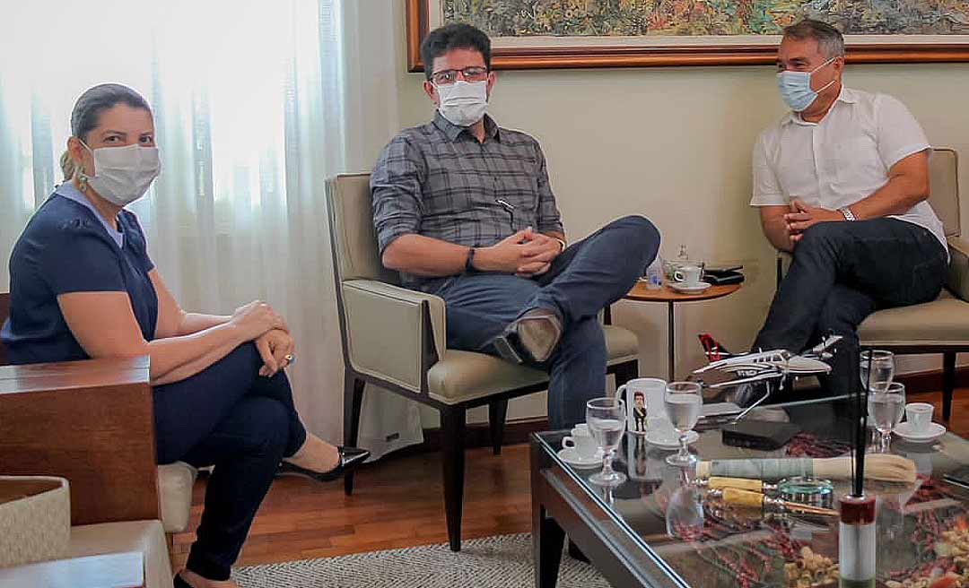 Governador agradece Degmar Kinpara pelos serviços prestados ao IMC