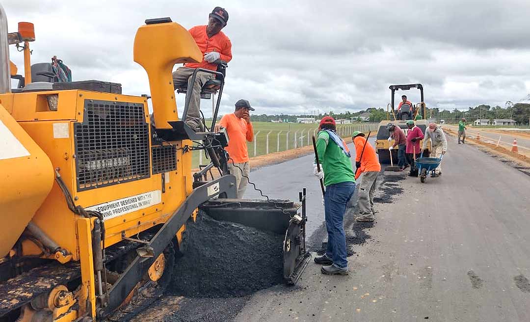 Governo do Acre inicia pavimentação asfáltica da AC-405 em Cruzeiro do Sul