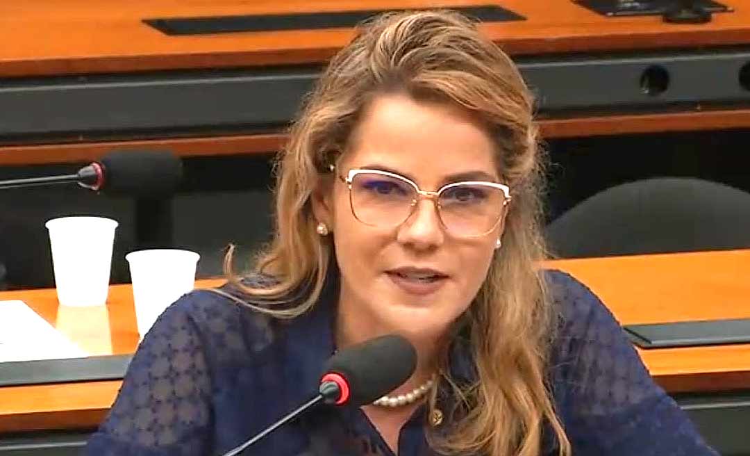 Mara Rocha pede reajuste no valor do crédito do Programa Nacional de Habitação Rural
