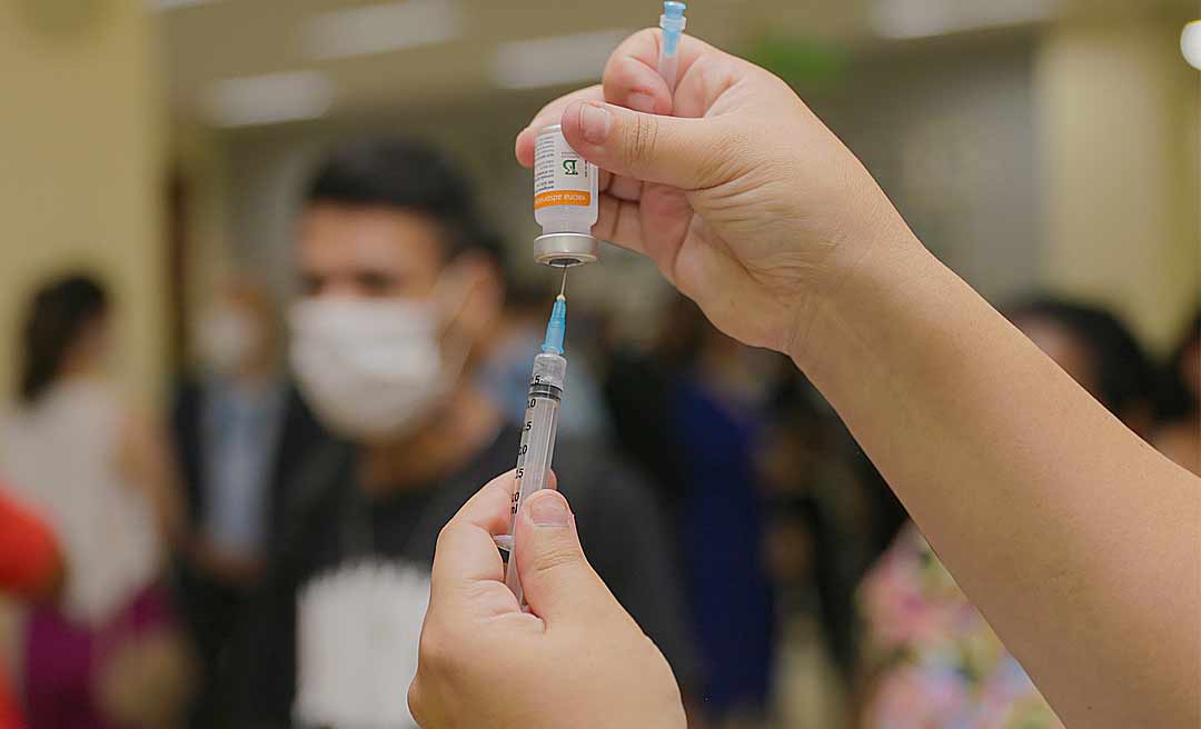 Estado realiza mutirão de vacinação neste sábado em frente ao Palácio Rio Branco