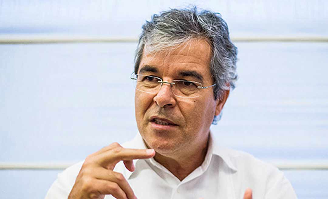 Jorge Viana diz que vida na terra está ameaçada pela emissão deliberada de CO2, agravada pelo negacionismo