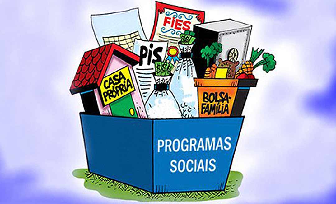 Cresce número de famílias com renda de programas sociais em todas as regiões do Brasil