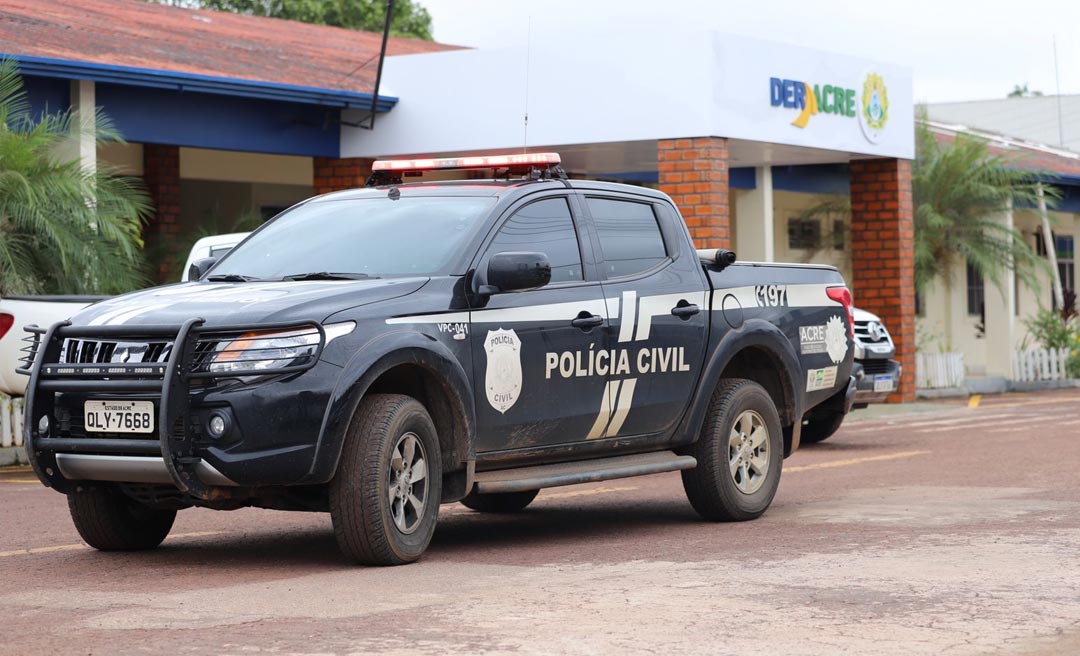 Operação da Polícia Civil comandada por Pedro Resende tem o Deracre como alvo