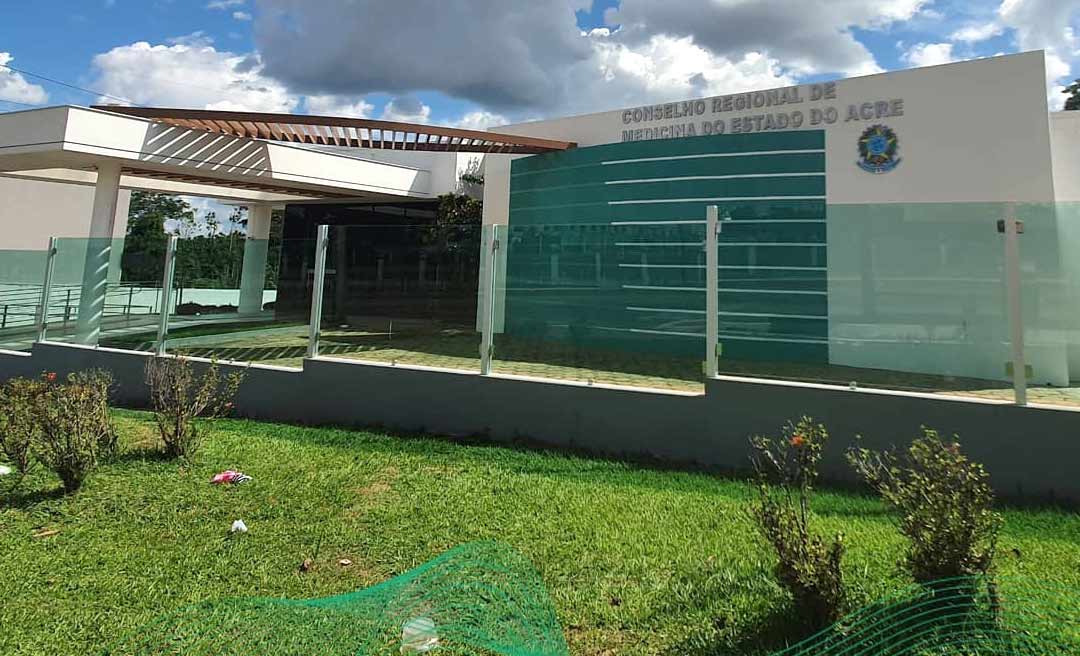 Conselho Regional de Medicina abre concurso com vagas para contador com salário de R$ 4 mil