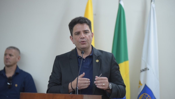“Tem dedo político”, diz Gladson sobre Operação Ptolomeu