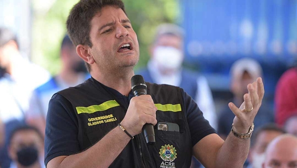 Gladson segue liderando preferência do eleitorado, com Jenilson na sequência e Petecão em 3º