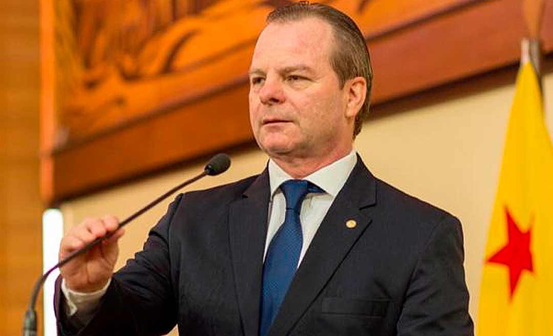 Governo vai convocar 242 candidatos dos cadastros de reserva da PM e PC, anunciou Pedro Longo