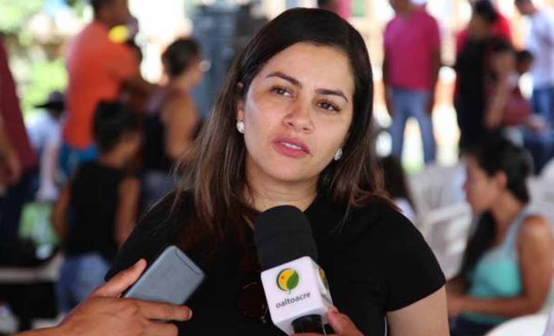 Fernanda Hassem proíbe realização do carnaval e do Desfile das Rolinhas em Brasiléia