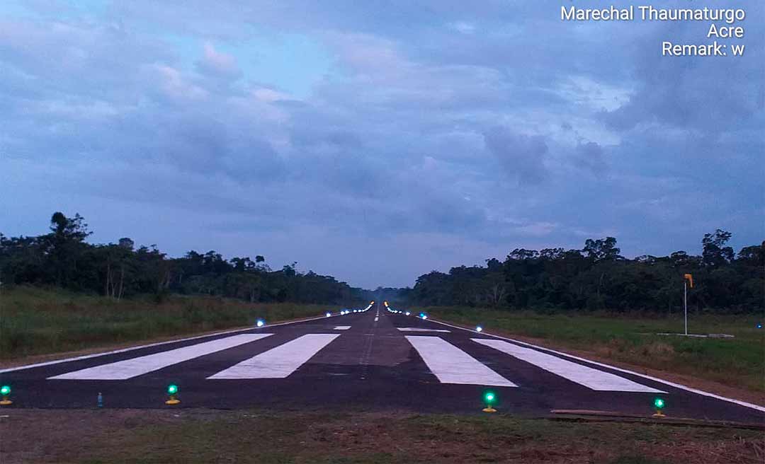 Deracre instala iluminação para operação noturna no aeródromo de Marechal Thaumaturgo