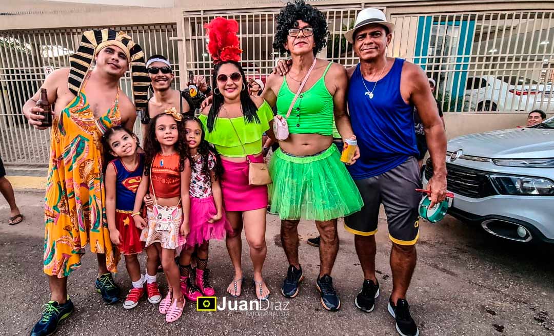 Bloco dos Sujos voltou às ruas do Tucumã após um ano sem folia