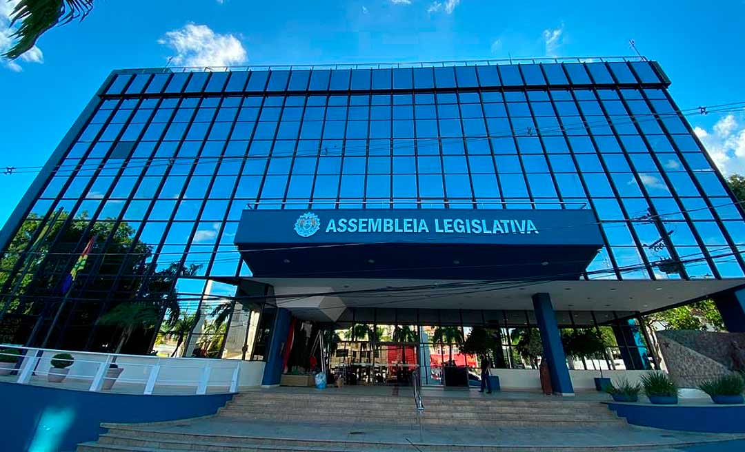 Passaporte da vacina será cobrado na Aleac a partir desta terça-feira