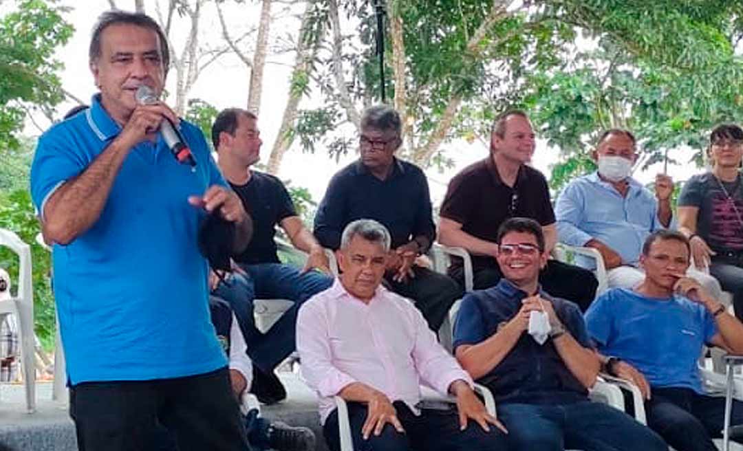 Deputado José Bestene volta à terra natal para ver lançamento da obra mais esperada de Xapuri