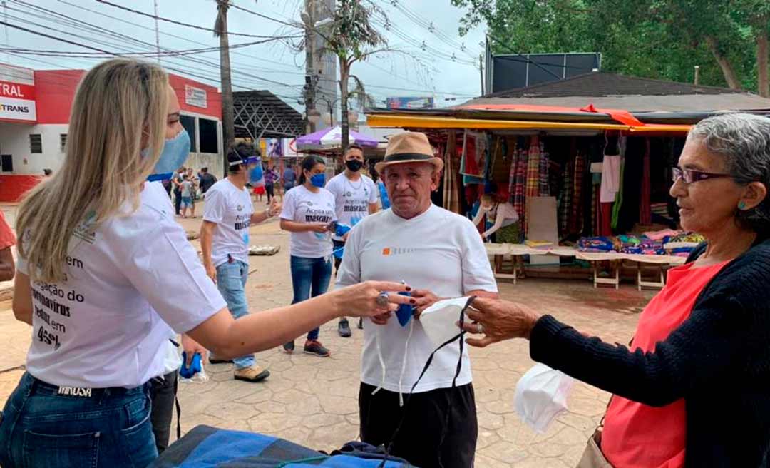 Máscara deixa de ser obrigatória no Acre, mas governo recomenda uso em lugares fechados