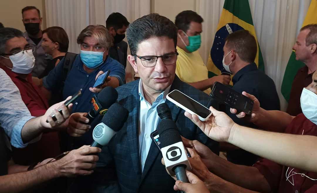 Gladson anuncia reajuste geral para os servidores estaduais de 5,42%